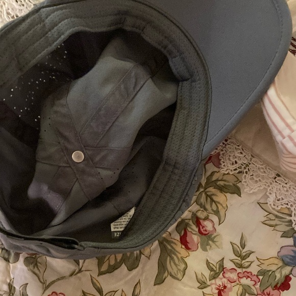 (2) Gray/Pink Striped Baseball Caps - Picture 6 of 7